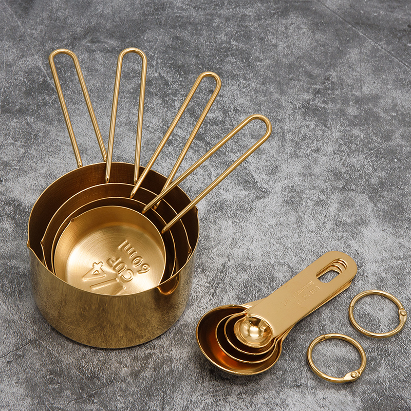 8PCS measuring cups and spoons